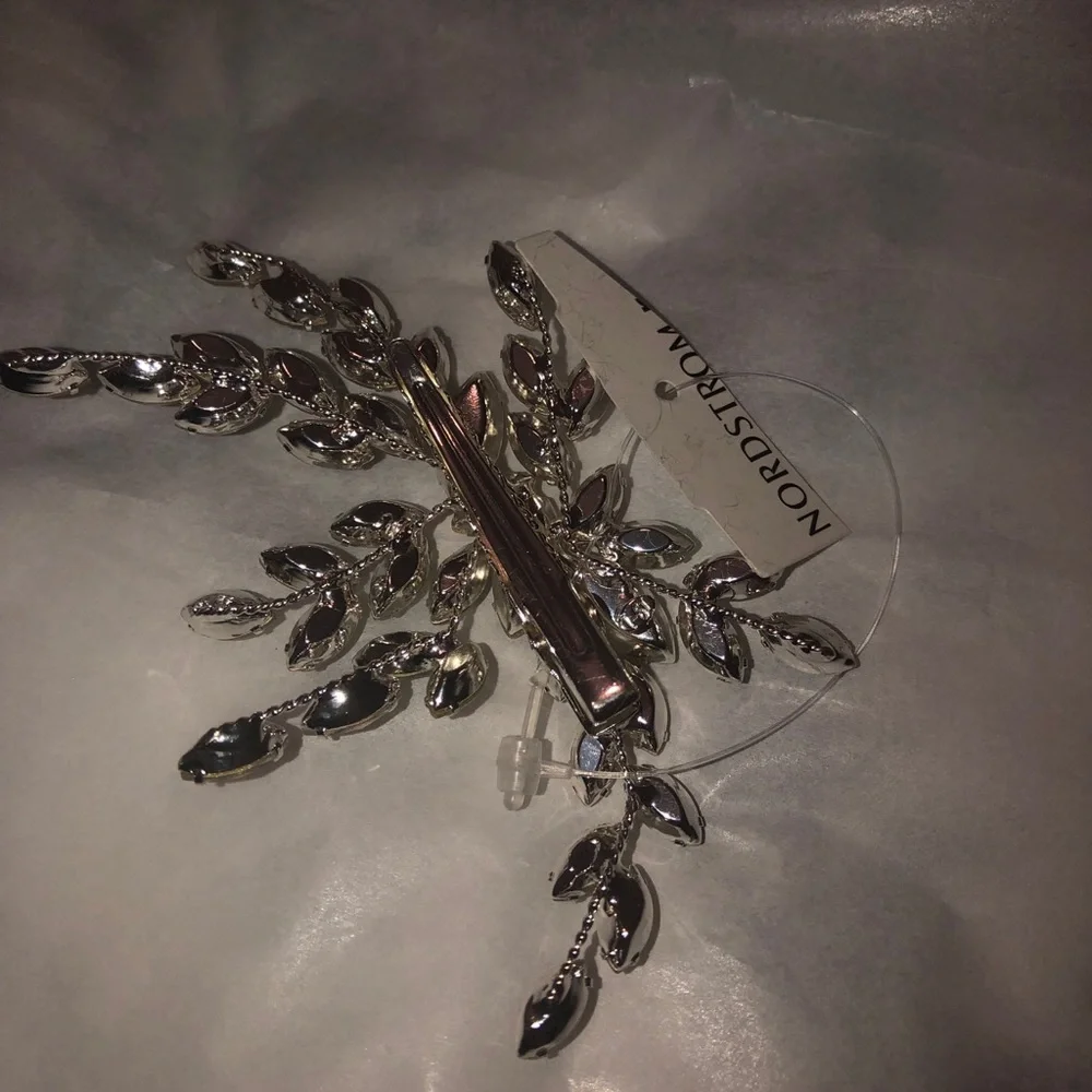 Brides & Hairpins isadora Crystal hair clip NWT